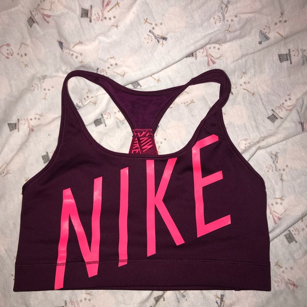 Brand new Nike sports bra